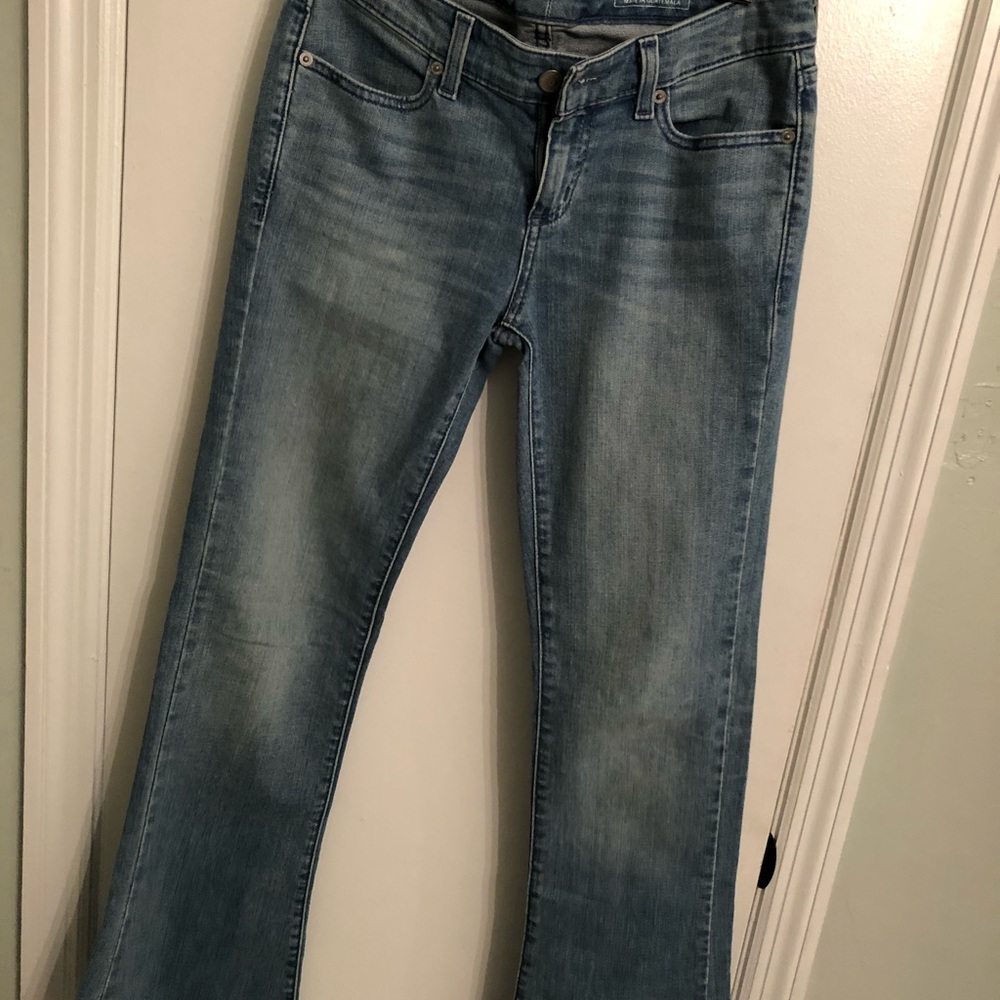 Vineyard vines flare size 2 jeans